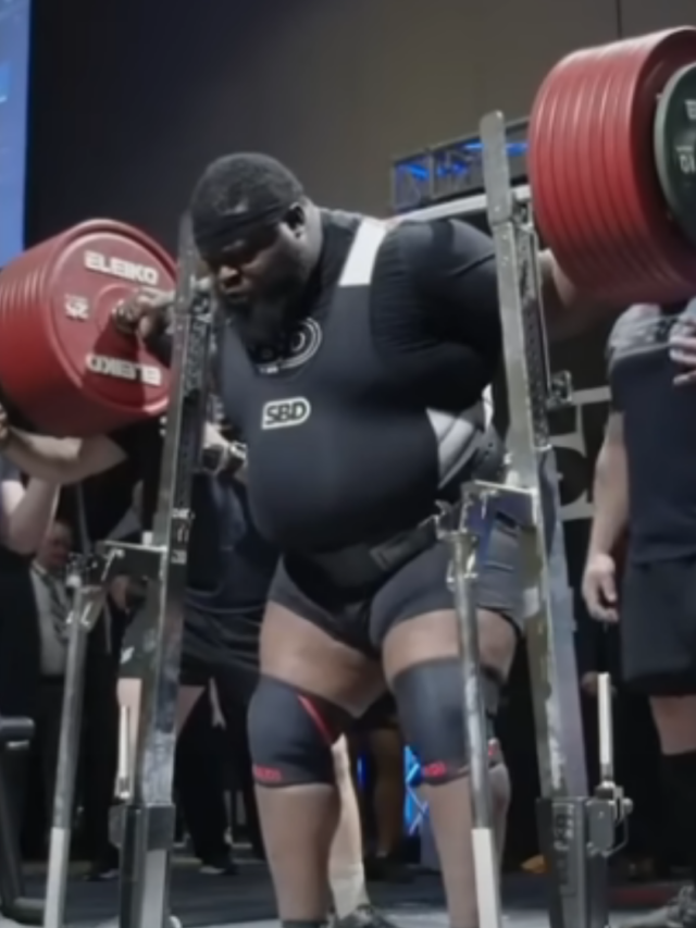 Ray Williams makes a strong comeback with a total of 1037.5kg!!